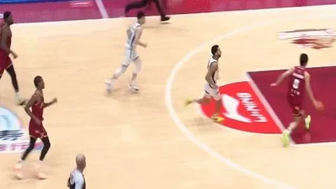 國米奪四冠決戰：若本轮戰平便領先群雄，AC米蘭緊追分秒需加勁！